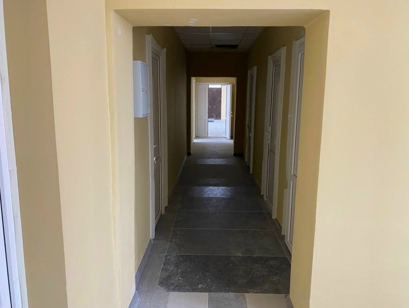 В приюте для бездомных скоро появятся новые двери