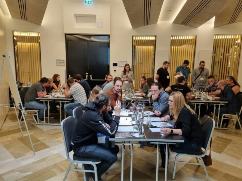 Как НКО организовать и провести свой грантовый конкурс?