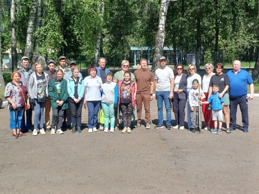 Цветущие клумбы для детской больницы