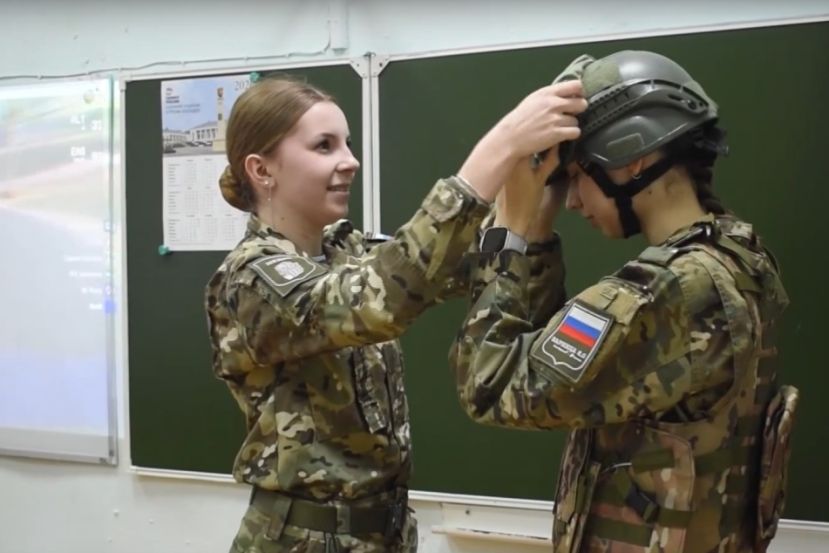 Гимназия Галича закупила оборудование для уроков основ безопасности защиты Родины